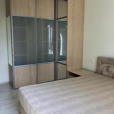 Quite Center Apartment *
